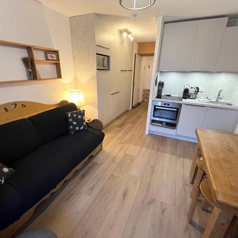 Studio rénové avec cabine et balcon au centre de Flaine - FR-1-425-196 - Studio - 3