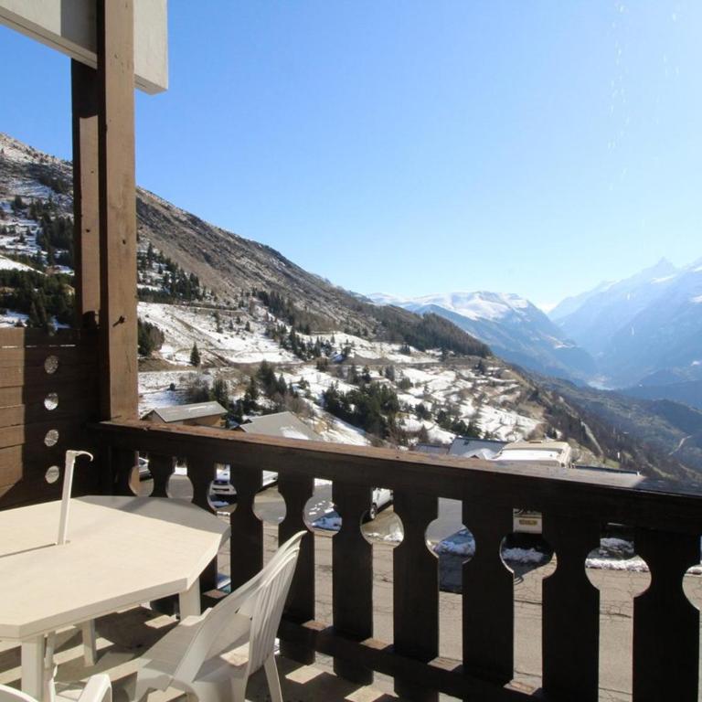 Studio cabine 4 pers, 300m des pistes, balcon, parking, animaux ok - Auris en Oisans - FR-1-297-25 - Apartamento (4 adultos) - 2
