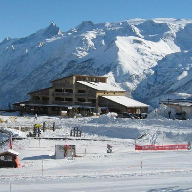 Confortable T2 au pied des pistes avec balcon et parking gratuit - FR-1-297-95 - Ferienhaus - 12