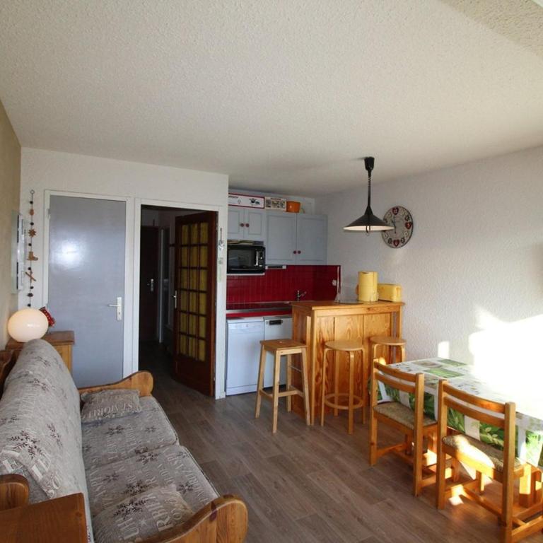 Studio cabine 4 pers au pied des pistes avec parking gratuit - Auris en Oisans - FR-1-297-151 - Apartamento (4 adultos) - 3