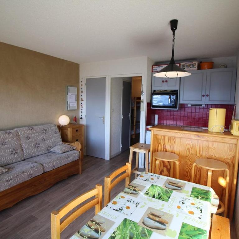 Studio cabine 4 pers au pied des pistes avec parking gratuit - Auris en Oisans - FR-1-297-151 - Apartamento (4 adultos) - 6