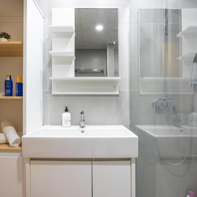 Castle Harbour Feel like home Flat Los Cristianos by LoveTenerife - Apartamento de 2 dormitorios - 20