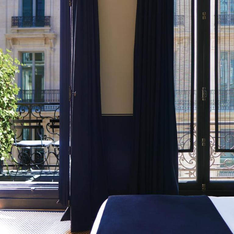 Monsieur George Hotel & Spa - Champs-Elysées - Chambre Double Exécutive avec Balcon - 4