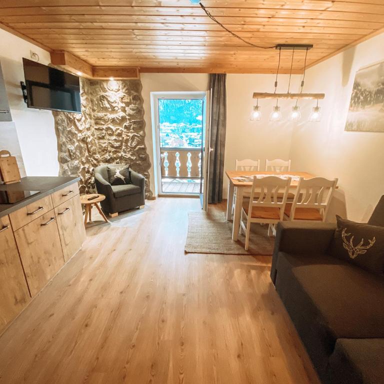 Alpenappartements Schwalbennestl - Apartment mit 2 Schlafzimmern - 17