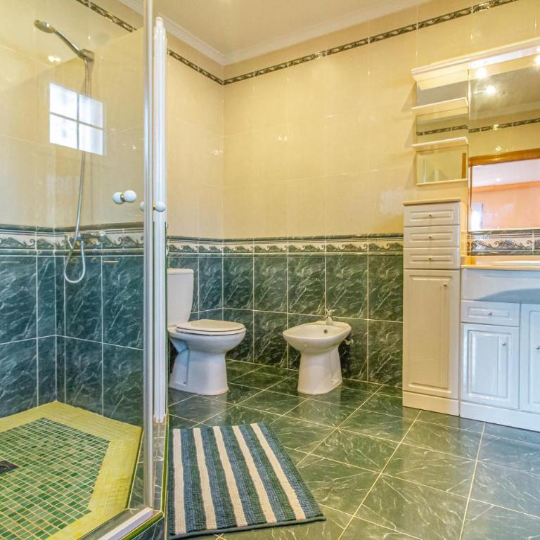 5 Bedroom Amazing Home In Cartagena - Casa de vacaciones de 5 dormitorios - 30
