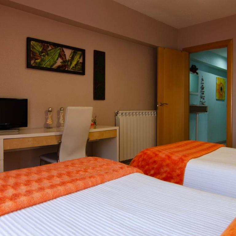 DOMUS SALAMANCA. MELCHOR CANO. Centro. 4 dormitorios - Apartamento - 10