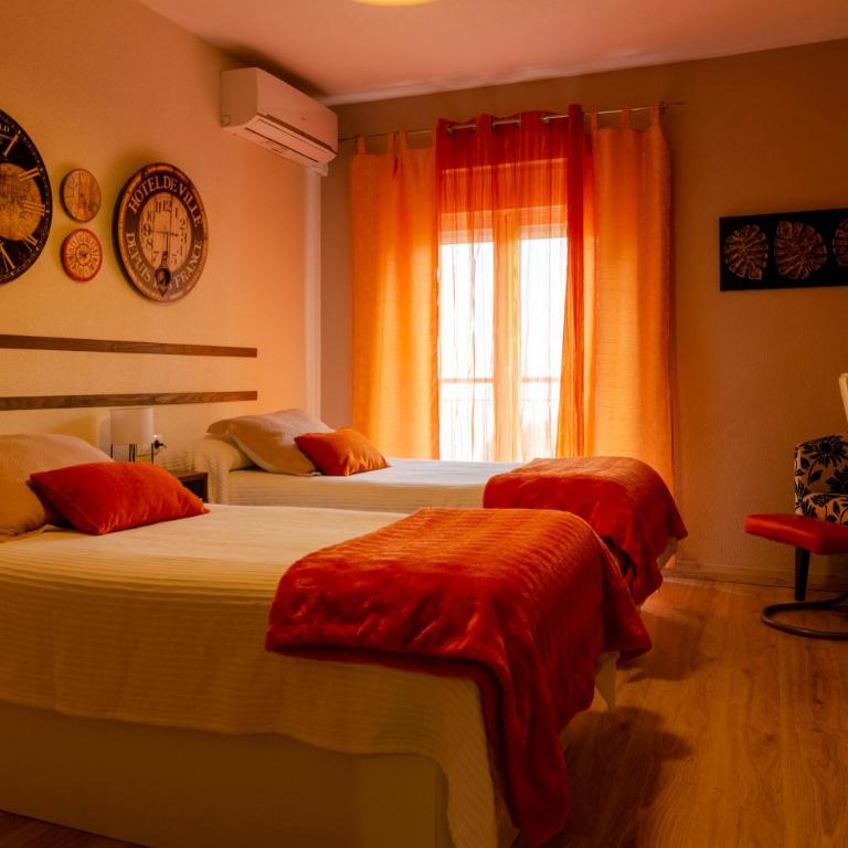 DOMUS SALAMANCA. MELCHOR CANO. Centro. 4 dormitorios - Apartamento - 20