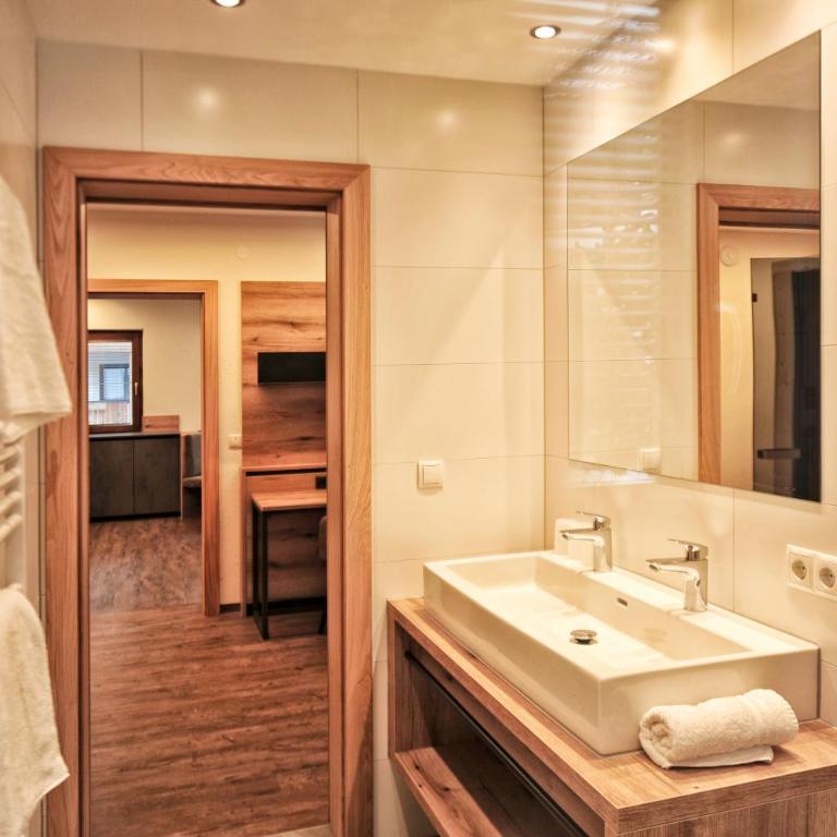 Haus Enzian - Superior Apartment - 10