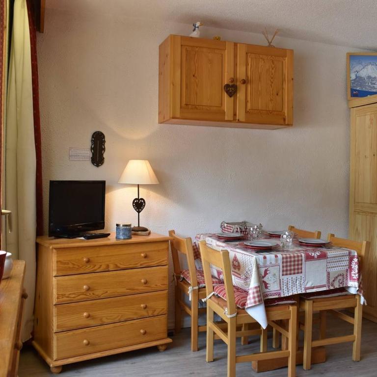 Studio 4 pers. à Méribel, proche pistes et commerces, équipé et confortable - FR-1-180-14 - Appartement (4 Adultes) - 1