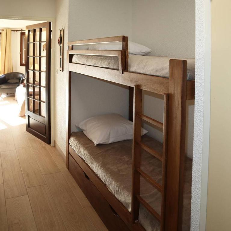 Appartement rénové pour 6 pers., balcon exposé sud, pieds des pistes, proche centre station et calme. - FR-1-322-146 - Apartment (6 Erwachsene) - 6