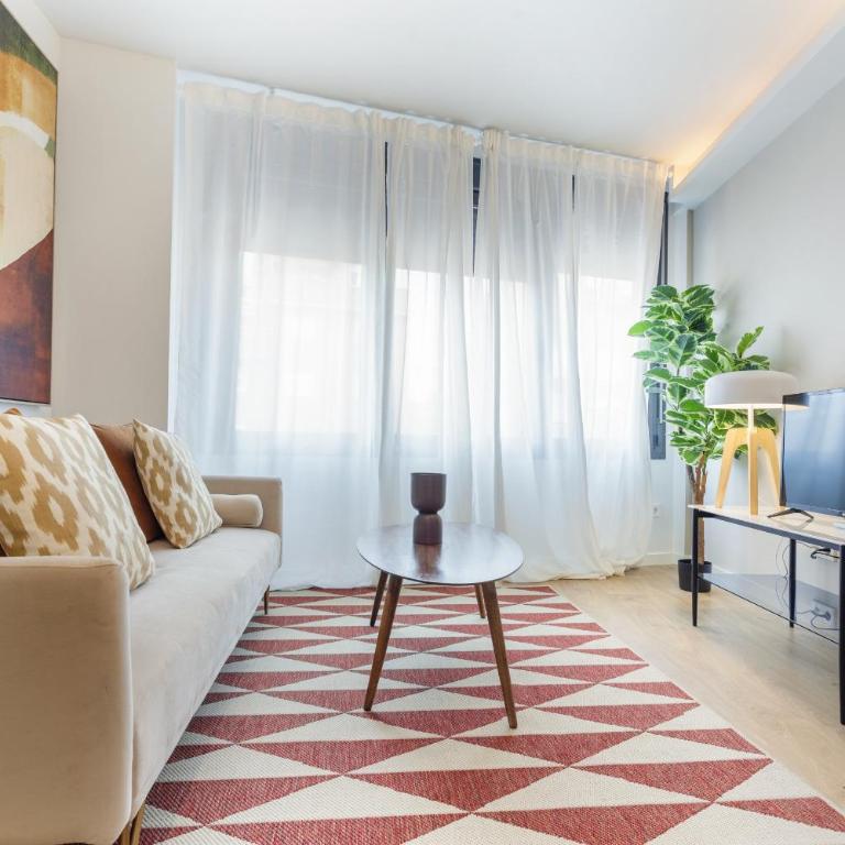 Rubik en Madrid - One bedroom VIII - 3