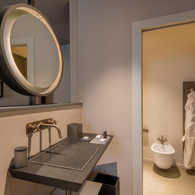Times Suites - Guesthouse - Etruria Collection - Camera Matrimoniale Deluxe con Vasca - 7