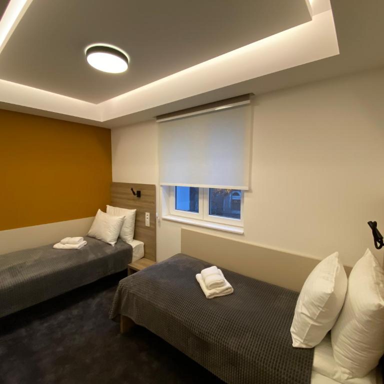 Konak Stella - Dvokrevetna Soba sa Zasebnim Krevetima i Kupatilom - 1