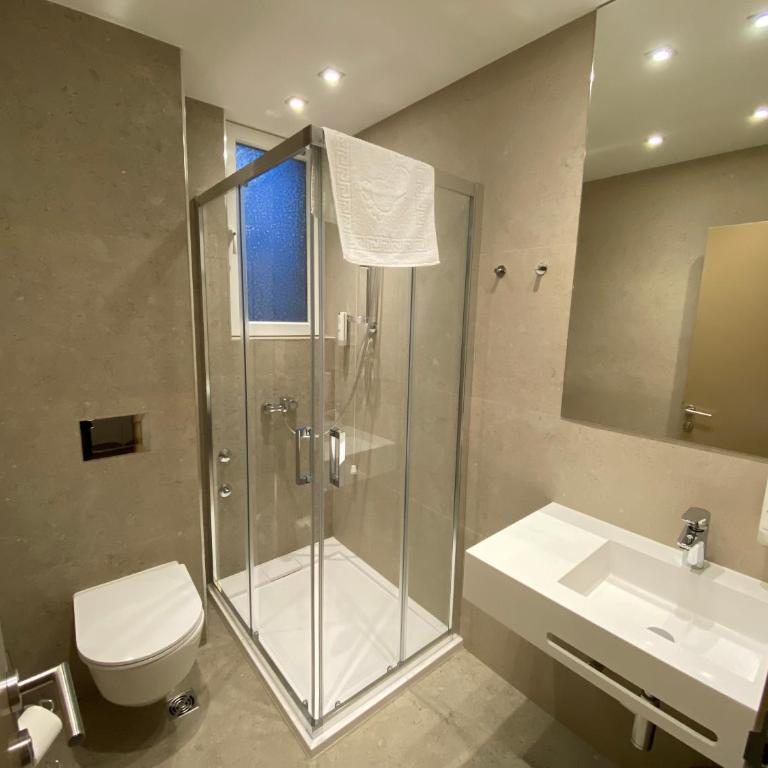 Konak Stella - Trokrevetna Soba sa Kupatilom - 4