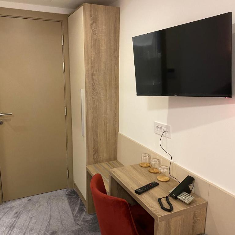 Konak Stella - Triple Room with Bathroom - 7