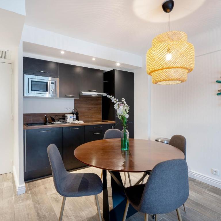 Agence des Résidences - Plein centre de Cannes - Apartamento de 1 dormitorio - 4