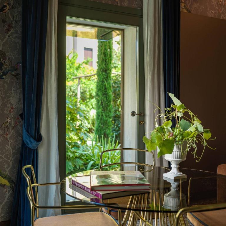 Madama Garden Retreat - Suite con Vista Fiume - 3