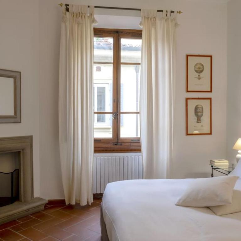 D/T Elegant & Spacious Flat 2' walk train station - Apartment - 1