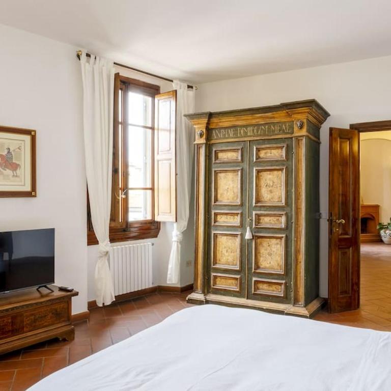 D/T Elegant & Spacious Flat 2' walk train station - Apartment - 4