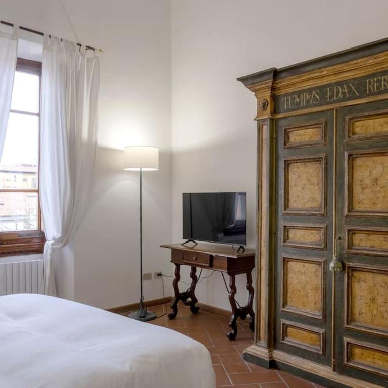 D/T Elegant & Spacious Flat 2' walk train station - Apartment - 44