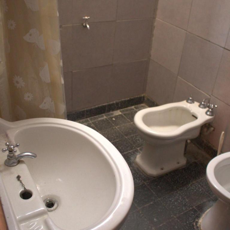 Alojamientos en Cosquín - Habitación Familiar con baño privado - 10