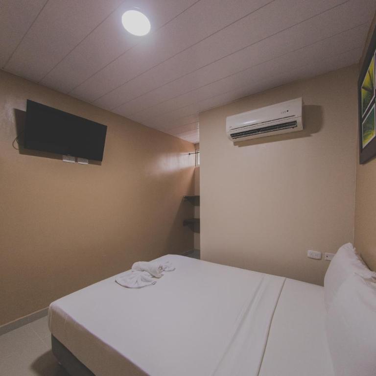 Hotel Boquilla Suites By GEH Suites - Economy Double Room - 9