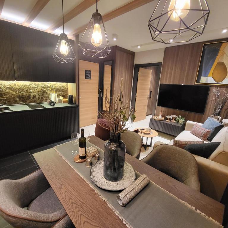 Woodside 430 Apartment - One-Bedroom Apartment - 3