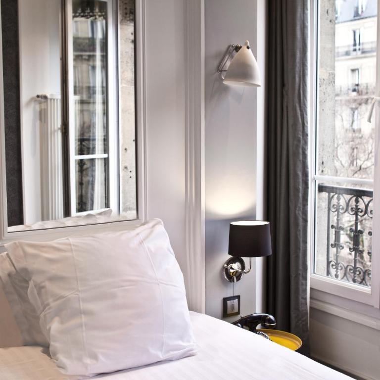 Stella Etoile - Petite Chambre Simple - Douche - 1