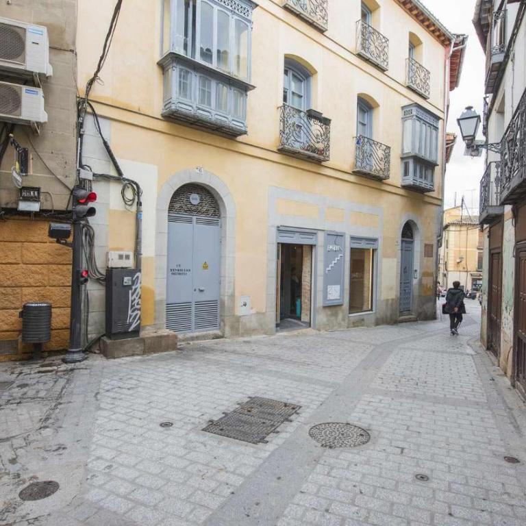 Apartamento Lorenzana by Toledo AP - Apartamento de 2 dormitorios - 32