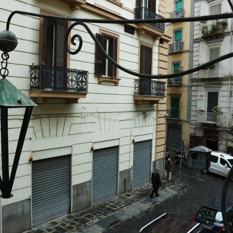 Maison Du La Rua - Camera Matrimoniale con Balcone - 1
