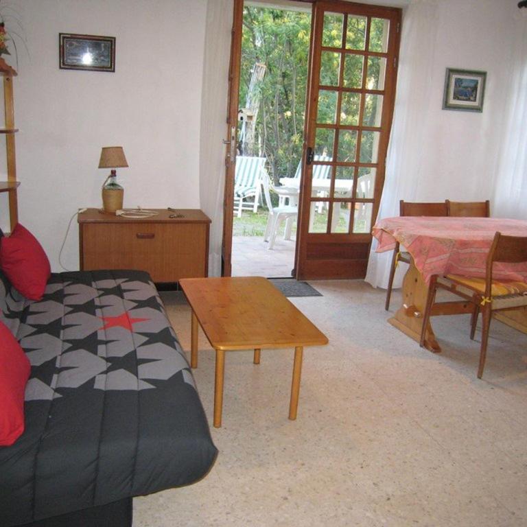 Charmant T3 avec Terrasse et Jardin, Quartier Super Cavalaire, Parking Inclus - FR-1-100-183 - Appartamento - 3