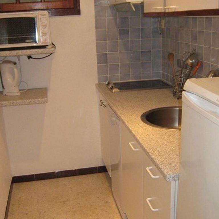 Charmant T3 avec Terrasse et Jardin, Quartier Super Cavalaire, Parking Inclus - FR-1-100-183 - Appartamento - 7
