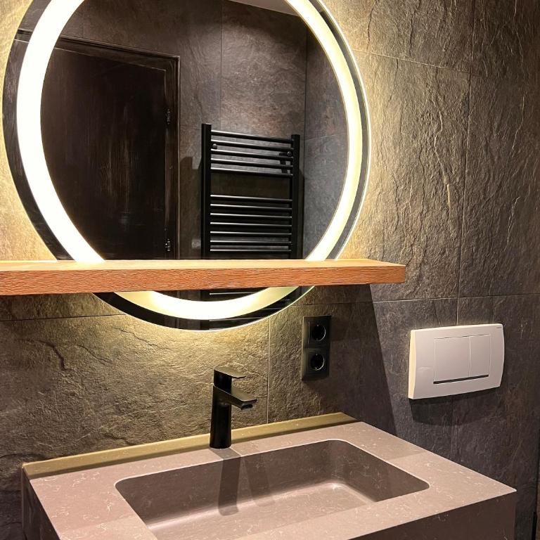 Schulhaus Tirol - Family Suite - 7