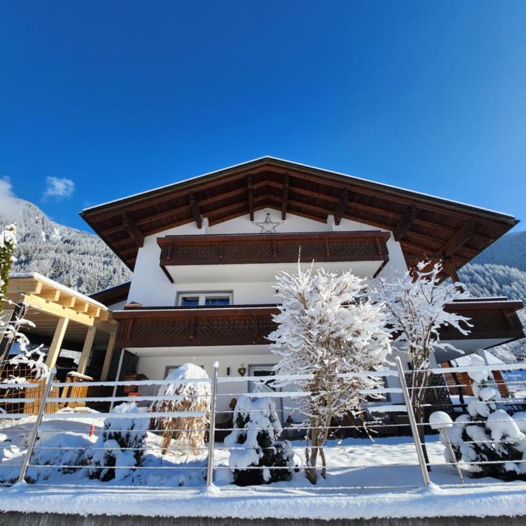 Haus Gabriele - Apartment mit Blick auf die Berge - 14