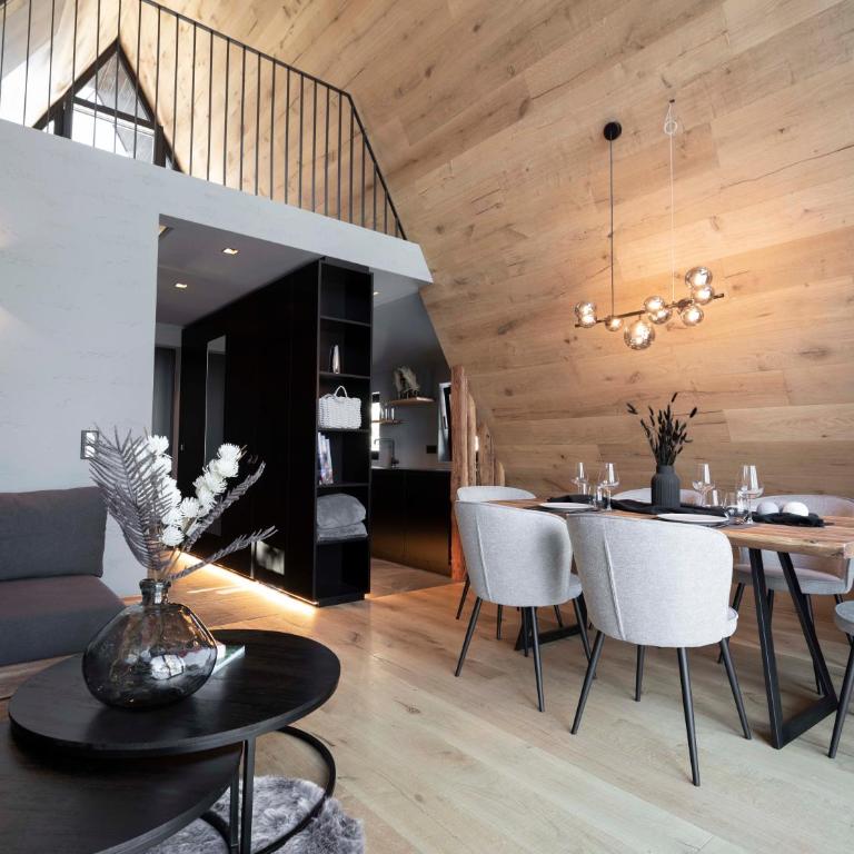 LUXE VISTA Mountain Chalet Cermis - mitten auf der Alm und Skipiste - Casa con 3 Camere da Letto - 2