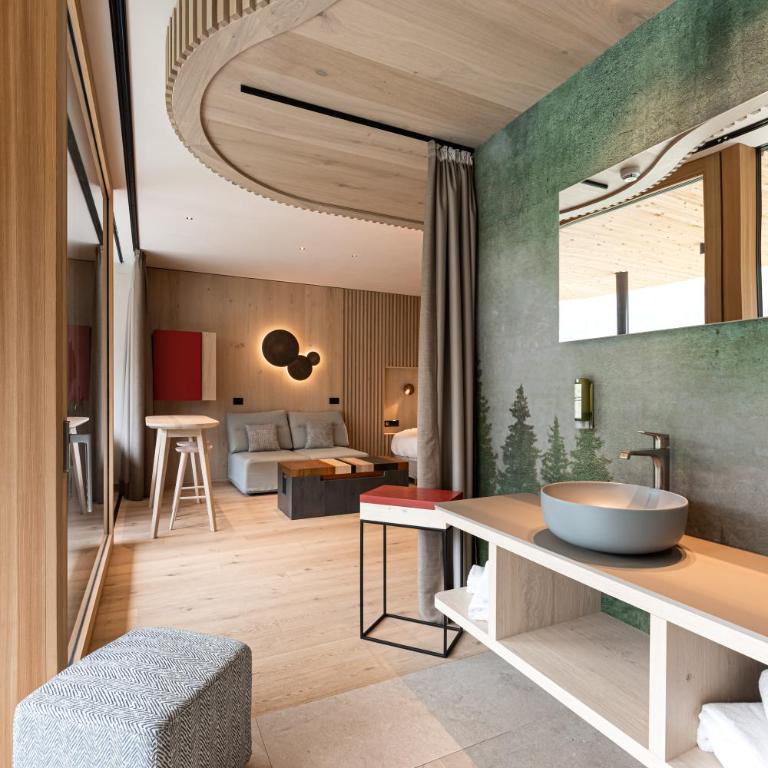 Latemar - Hotel Suites Spa - Suite con Vasca Idromassaggio - 4