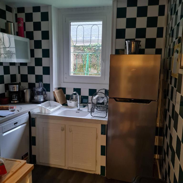 Villa SYLVIE plein centre de Luchon - Four-Bedroom House - 10