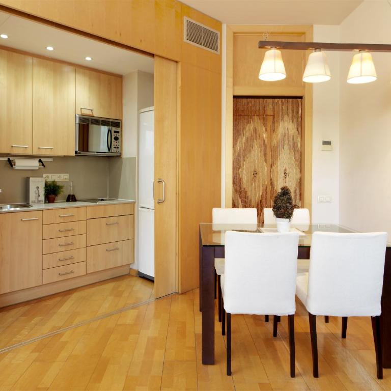 Fewdays Barcelona Apartments - One-Bedroom Apartment - Bruc, 17 - 10