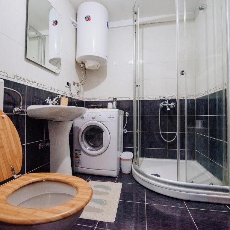 CENTRAL Kolašin - Apartman sa 2 Spavaće Sobe - 19