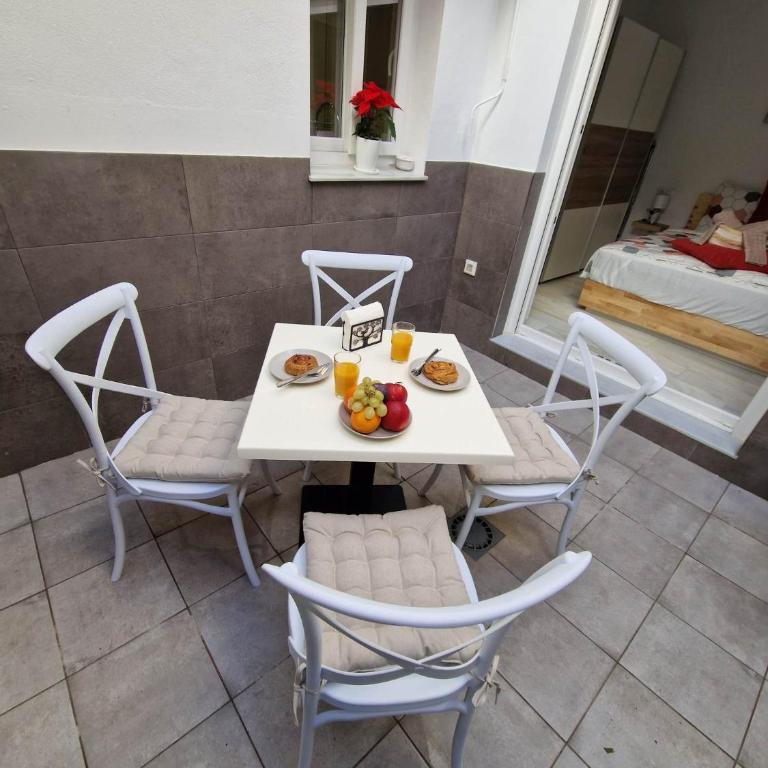Francisco Cano Apartment - Apartamento de 1 dormitorio - 65