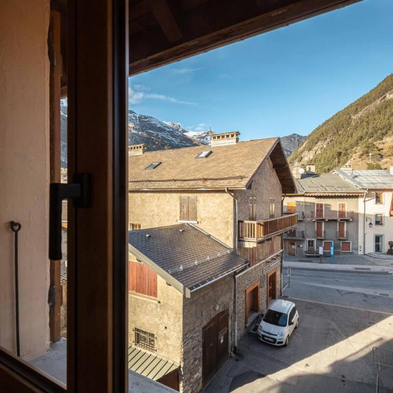 "Le Temps Suspendu" - Appartement avec Vue sur la Montagne - 9
