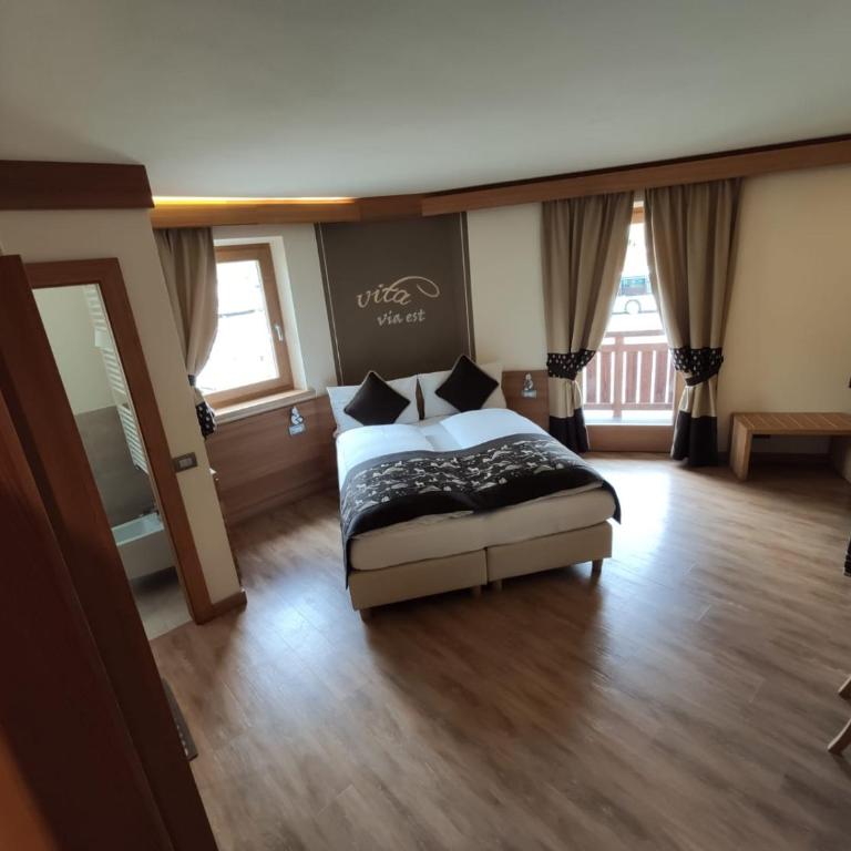 Hotel Bondi - Quadruple Room with Balcony - 2