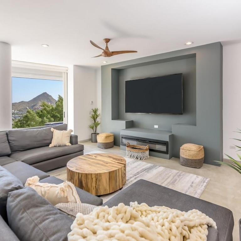 The one and only Pedregal Hollywood House - Villa - 7