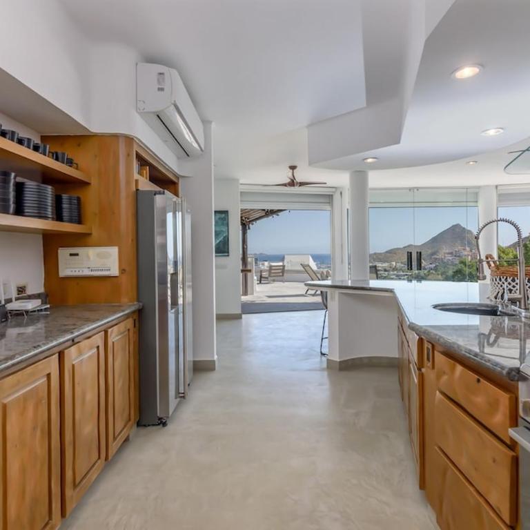The one and only Pedregal Hollywood House - Villa - 8