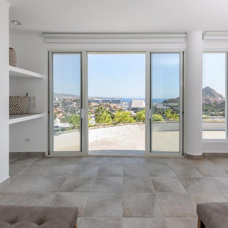 The one and only Pedregal Hollywood House - Villa - 35