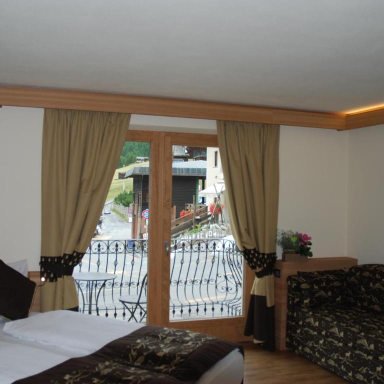 Hotel Bondi - Deluxe Room - 1