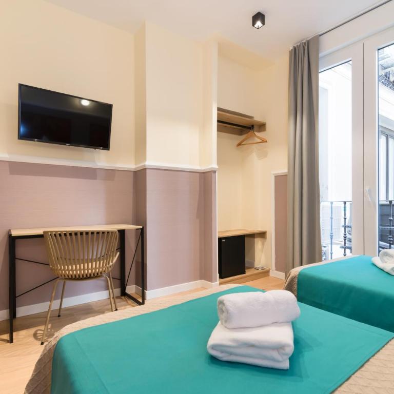 Hostal Evocare Madrid - Chambre Double Supérieure avec 2 Lits Simples - 14