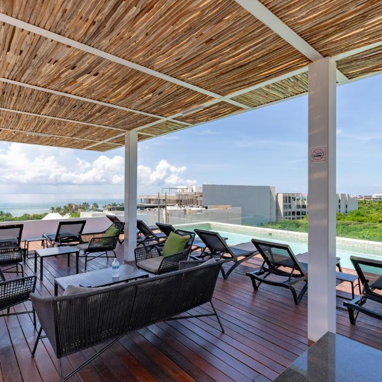 Bahay Condos steps from the beach and 5th ave - Estudio con balcón - 7