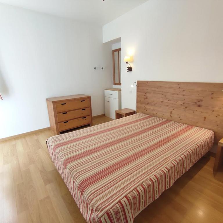 Pat 83, T2, centre Luchon, wifi, casier à skis, 4 personnes - Appartement 1 Chambre - 6
