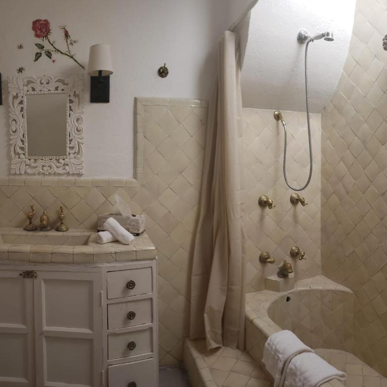 Tres Fuentes Hotel Boutique - Suite Junior - 3